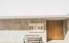 Cubo'S Urban Miranda Apartment